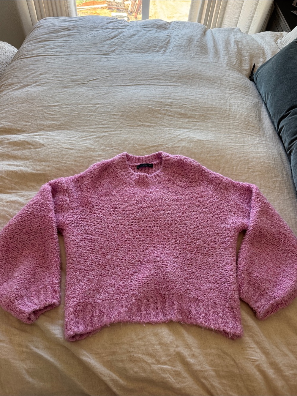 Pink Mango sweater - medium